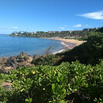 Wailea Beach - Grand Wailea in background - Beaches Near Me - Wailea-Makena, Hawaii Wailea Beach - Grand Wailea in background - Beaches Near Me - Wailea-Makena, Hawaii