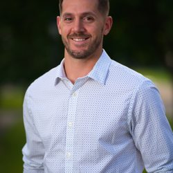 Paramount Chiropractic - Dr. Greg
