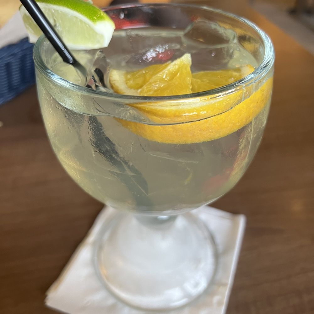 El Bosque Mexican Grill - House margarita - Mexican Near Me - Montgomery, Texas
