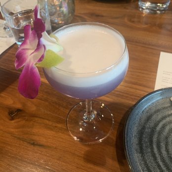 Aerlume - Boisson Violette - New American Near Me - Seattle, Washington