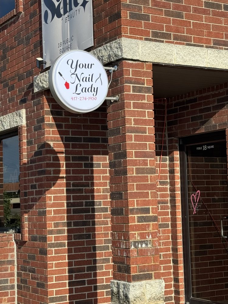 Your Nail Lady Logo