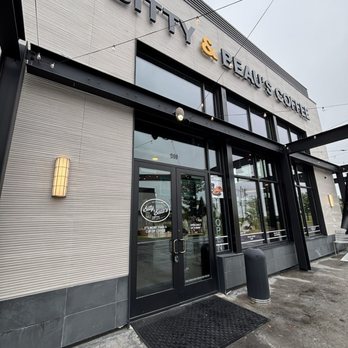 Bitty & Beau's Coffee - Front door - Coffee & Tea Near Me - Frisco, Texas Bitty & Beau's Coffee - Front door - Coffee & Tea Near Me - Frisco, Texas