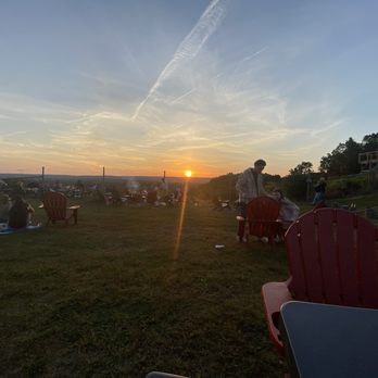 Long View Ciderhouse - Cideries Near Me - Southington, Connecticut