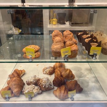 La La Land - Treats. No vegan muffin like in Santa Monica :'( - Coffee & Tea Near Me - Dallas, Texas La La Land - Treats. No vegan muffin like in Santa Monica :'( - Coffee & Tea Near Me - Dallas, Texas