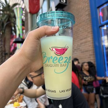Breeze Daiquiri Bar - Cocktail Bars Near Me - Las Vegas, Nevada