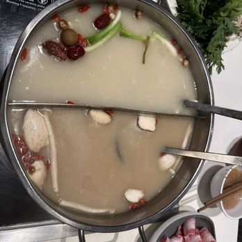 Happy Lamb Hot Pot - Hot Pot Near Me - Naperville, Illinois