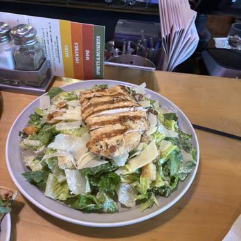 Squatters Pubs - Caesar salad with chicken - Brewpubs Near Me - Salt Lake City, Utah