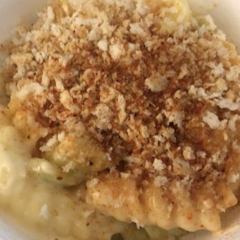 Underdog Hot Chicken - Mac and Cheese - Chicken Wings Near Me - Boston, Massachusetts