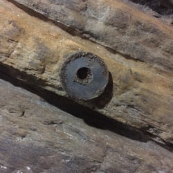 Mina de Santa Rita - Magnet sticking to iron in wall of mine