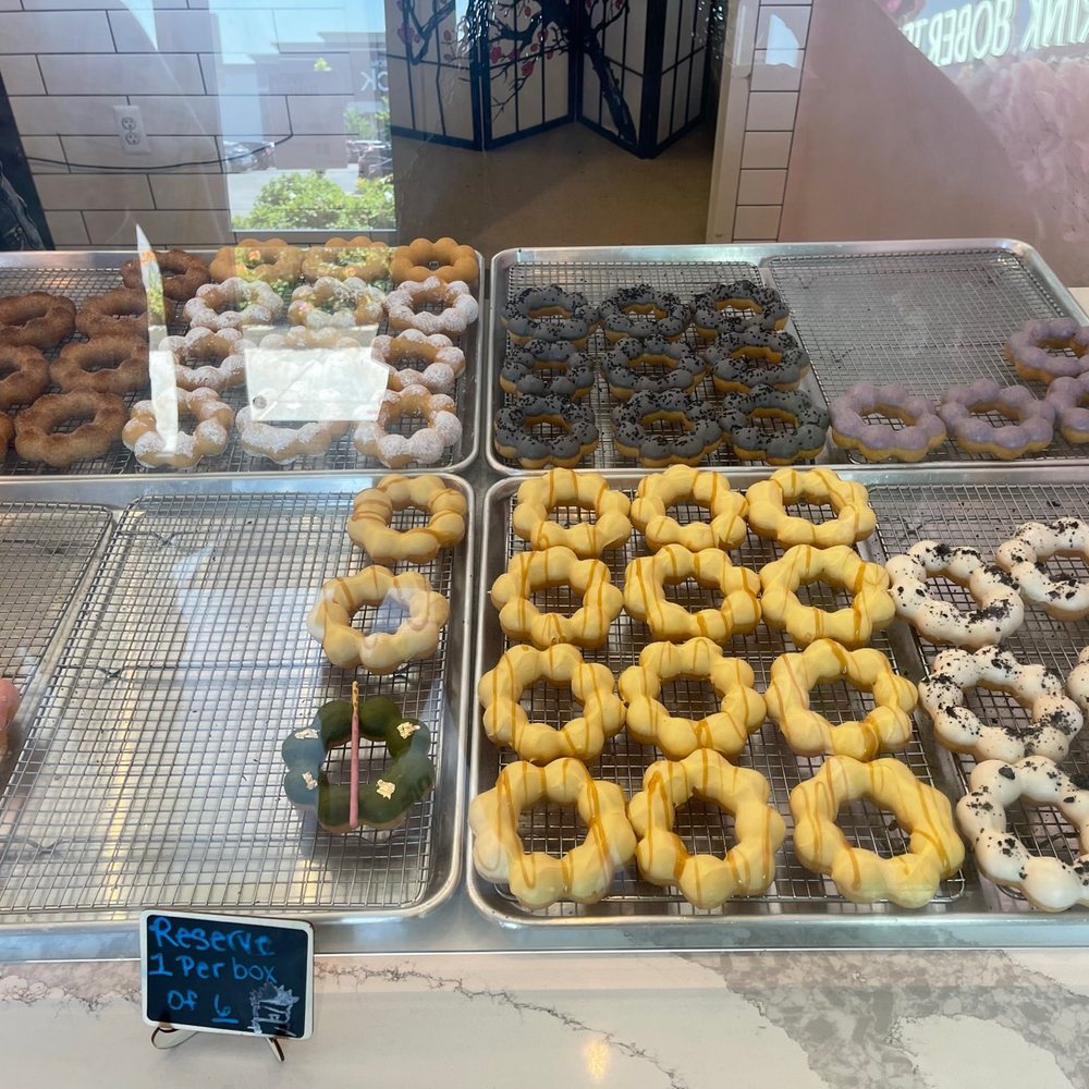 Bober Tea - Mochi donuts - Bubble Tea Near Me - Troy, Michigan Bober Tea - Mochi donuts - Bubble Tea Near Me - Troy, Michigan