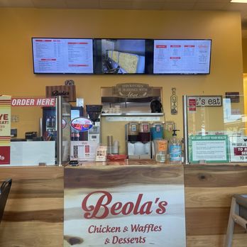 Beola's Chicken & Waffles - Barbeque Near Me - Upland, California