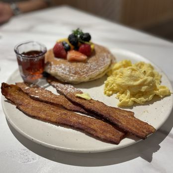 Taste & Glory - Perfect pancakes with fresh fruits, smoked bacon and scrambled eggs. - Breakfast & Brunch Near Me - San Mateo, California Taste & Glory - Perfect pancakes with fresh fruits, smoked bacon and scrambled eggs. - Breakfast & Brunch Near Me - San Mateo, California