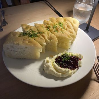 manna - New American Near Me - Wilmington, North Carolina