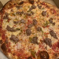 Sausage, onion & cherry peppers pizza