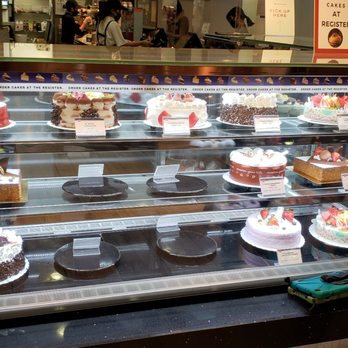 85°C Bakery Cafe-Richardson - Variety of Cakes - Bakeries Near Me - Richardson, Texas 85°C Bakery Cafe-Richardson - Variety of Cakes - Bakeries Near Me - Richardson, Texas