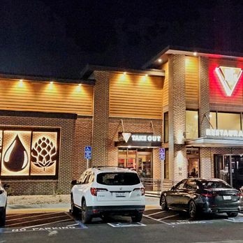 BJ's Restaurant & Brewhouse - doors open mayne...  @247photography._ - American Near Me - Tracy, California