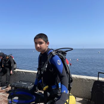 SCDiving - Listening closely to the dive plan - Scuba Diving Near Me - Camarillo, California SCDiving - Listening closely to the dive plan - Scuba Diving Near Me - Camarillo, California