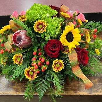 Hummel's Flowers - This is the photo the florist texted me - Florists Near Me - Anchorage, Alaska