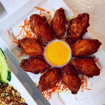 Maile's Thai Bistro - Angel wings  IG: @fooddeclassified - Thai Near Me - Honolulu, Hawaii