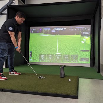 ParTee Golf Simulator Rentals - Golf Near Me - Lake Forest, California