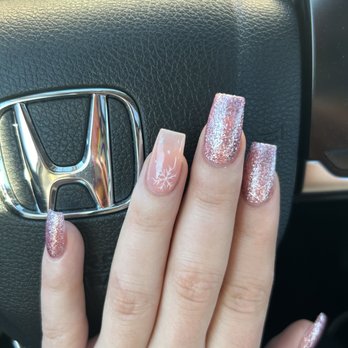Sola Nails - Acrylic set - Nail Salons Near Me - Burien, Washington Sola Nails - Acrylic set - Nail Salons Near Me - Burien, Washington