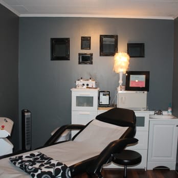 Midwest Anti-Aging - Treatment room - Medical Spas Near Me - Kansas City, Missouri