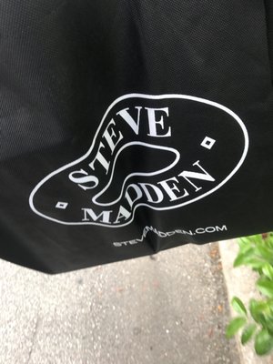 Steve Madden by null