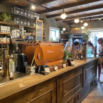 Harken Cafe - Order and pickup area - Coffee & Tea Near Me - Charleston, South Carolina