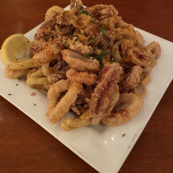 The Nantucket Lobster Trap - Calamari appetizer - Seafood Near Me - Nantucket, Massachusetts