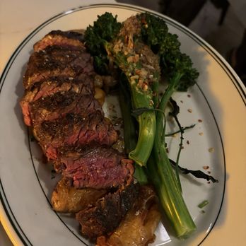 Verde Restaurant - Prime Hangar Steak - New American Near Me - Costa Mesa, California Verde Restaurant - Prime Hangar Steak - New American Near Me - Costa Mesa, California