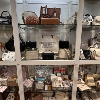 Francesca's - Women's Clothing Near Me - Dallas, Texas Francesca's - Women's Clothing Near Me - Dallas, Texas