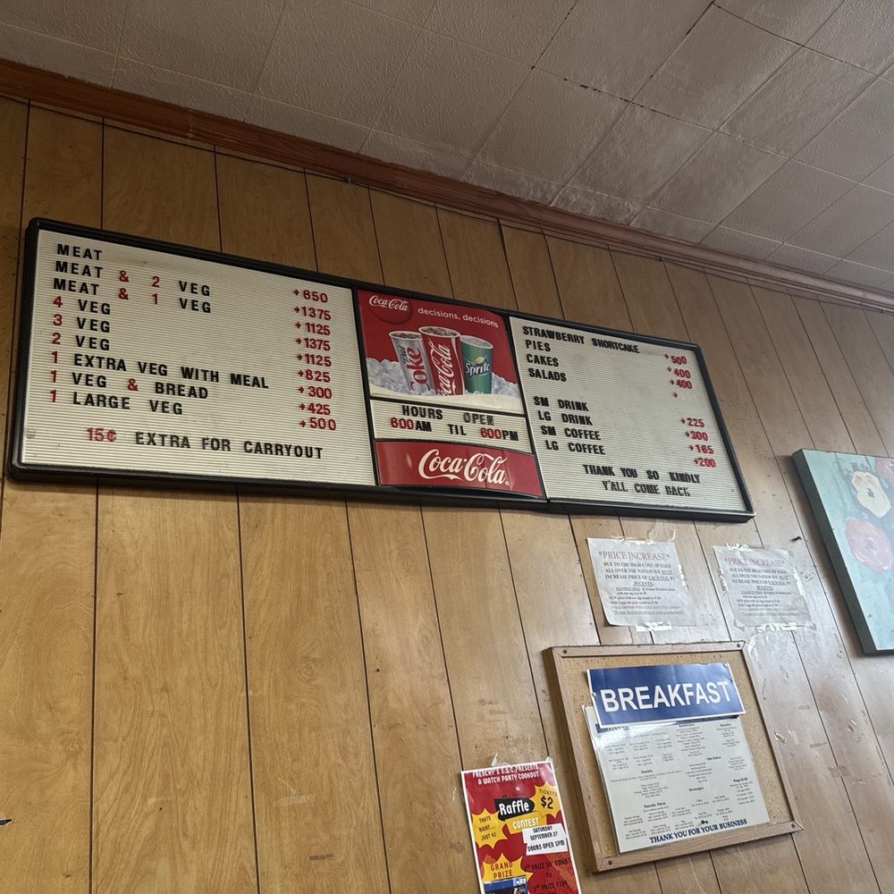 Fife's Restaurant - The Wall - Breakfast & Brunch Near Me - Birmingham, Alabama