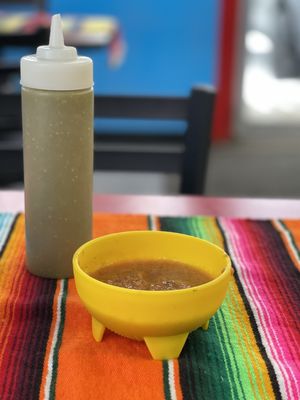 Iker's Tacos by null