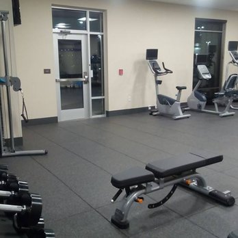 Hampton Inn & Suites Indianapolis-Keystone - Workout Room - Hotels Near Me - Indianapolis, Indiana Hampton Inn & Suites Indianapolis-Keystone - Workout Room - Hotels Near Me - Indianapolis, Indiana