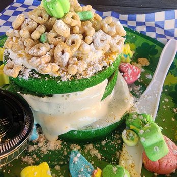 The BreakBox - Seasonal lucky green pancakes - Food Trucks Near Me - San Jose, California