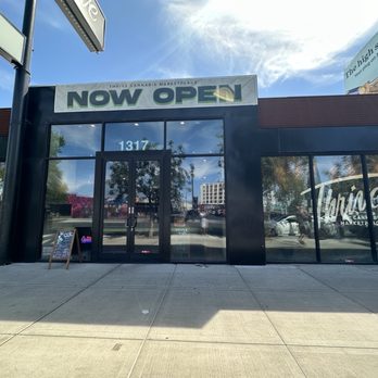 Thrive - Cannabis Dispensaries Near Me - Las Vegas, Nevada Thrive - Cannabis Dispensaries Near Me - Las Vegas, Nevada