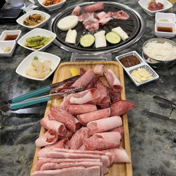 Million Restaurant - Kapiolani - Is there anything better then a board full of meat patiently waiting for a spot on the grill? - Korean Near Me - Honolulu, Hawaii Million Restaurant - Kapiolani - Is there anything better then a board full of meat patiently waiting for a spot on the grill? - Korean Near Me - Honolulu, Hawaii