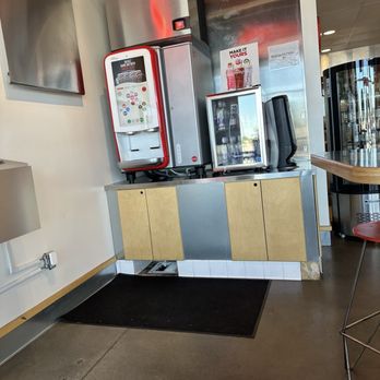 The Don Kabob - Coke fountain machine - Middle Eastern Near Me - Victorville, California