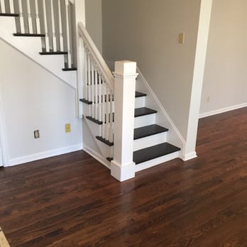 Hi Altitude Flooring - a staircase in a home - Flooring Near Me Hi Altitude Flooring - a staircase in a home - Flooring Near Me