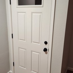 Fiberglass solid core front door.