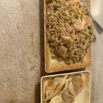 Nom Wah Tea Parlor - Pan-Fried Pork Dumplings Shrimp & Egg-Fried Rice - Dim Sum Near Me - New York, New York