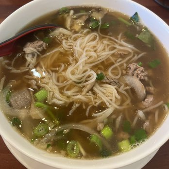 Pho 90 Degree - Pho Dac Biet // IG: @munchwithmyan - Vietnamese Near Me - San Jose, California Pho 90 Degree - Pho Dac Biet // IG: @munchwithmyan - Vietnamese Near Me - San Jose, California