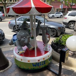 Sprout Kids - The carousel outside is totally cute.