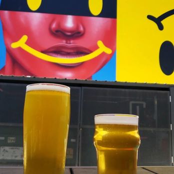 Wondrous Brewing - Patio view - Breweries Near Me - Emeryville, California