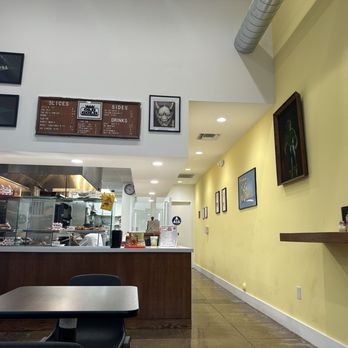 Old Gold Tomato Pies - Inside - Pizza Near Me - Los Angeles, California Old Gold Tomato Pies - Inside - Pizza Near Me - Los Angeles, California