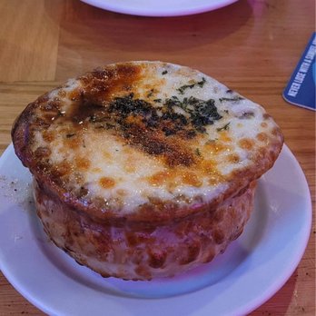 Tony's Pub & Grill - French onion soup - American Near Me - Lynn, Massachusetts