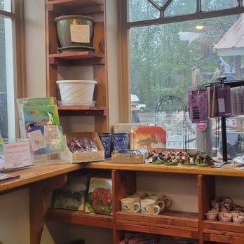 Nagley's General Store - Gifts - Beer, Wine & Spirits Near Me - Talkeetna, Alaska