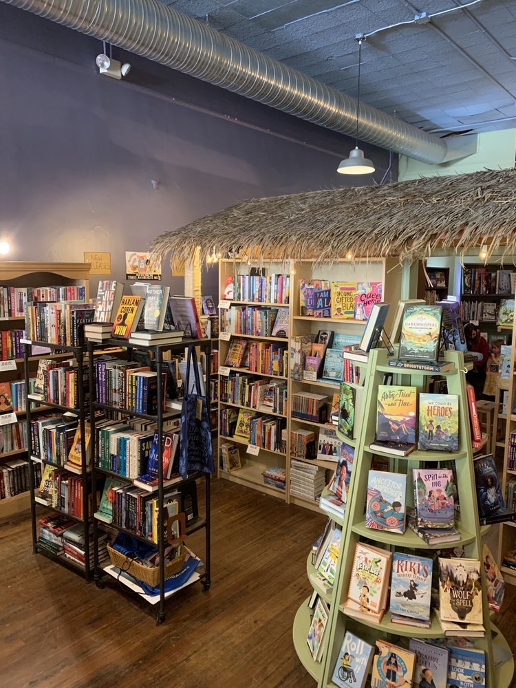 CURIOUS IGUANA 34 Photos & 39 Reviews 12 N Market St, Frederick, Maryland Bookstores