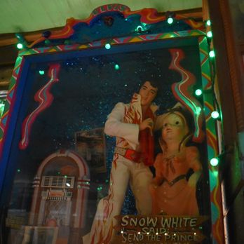 Tinkertown Museum - Museums Near Me - Sandia Park, New Mexico