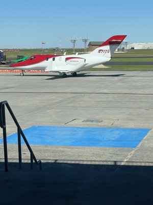 New Orleans Lakefront Airport by null